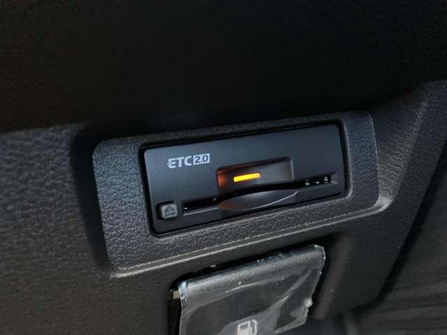 オーラ 1.2 G 雹害車 日産コネクトナビ こちらの車両はひょう害車となります。新車保証はありません。軽微な凹みがありますが、走行に問題はございません。店頭にて現車をご確認いただきましてからのみの販売となります(16枚目)