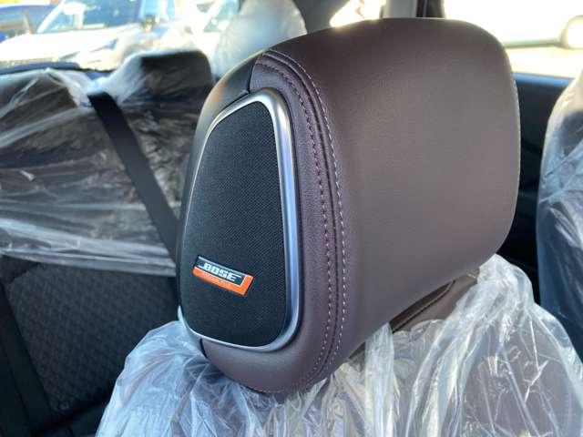 オーラ 1.2 G 雹害車 日産コネクトナビ こちらの車両はひょう害車となります。新車保証はありません。軽微な凹みがありますが、走行に問題はございません。店頭にて現車をご確認いただきましてからのみの販売となります(20枚目)