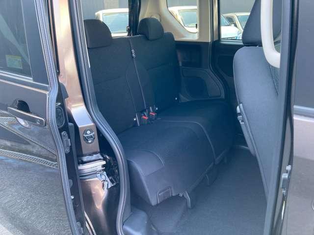 �������㕔���Ȃ����R�A�Y��E�����Ɏd�グ�Ă���܂��B�������Y��Ȃ��Ԃ͋C�������ǂ��ł����A�R���f�B�V�����̂����Ԃ������ł��B�O�̃��[�U�[�����J�Ɏg���Ă����؋��ł��B