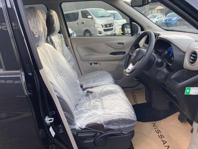 デイズ 660 X 雹害車 全周囲カメラ アラウンドM 踏み間違え防止 禁煙 スマートキー バックカメラ 1オーナー レーンキープ アイドリングストップ キーレス フルオートエアコン WAB 運転席エアバック サイドエアバッグ PS ABS(8枚目)