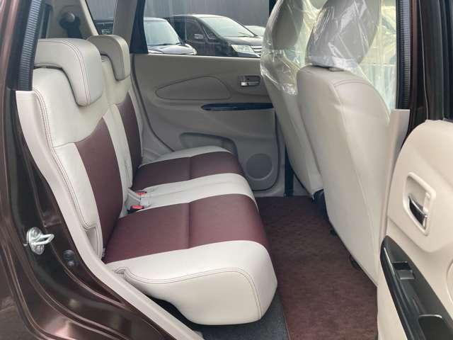 �������㕔���Ȃ����R�A�Y��E�����Ɏd�グ�Ă���܂��B�������Y��Ȃ��Ԃ͋C�������ǂ��ł����A�R���f�B�V�����̂����Ԃ������ł��B�O�̃��[�U�[�����J�Ɏg���Ă����؋��ł��B