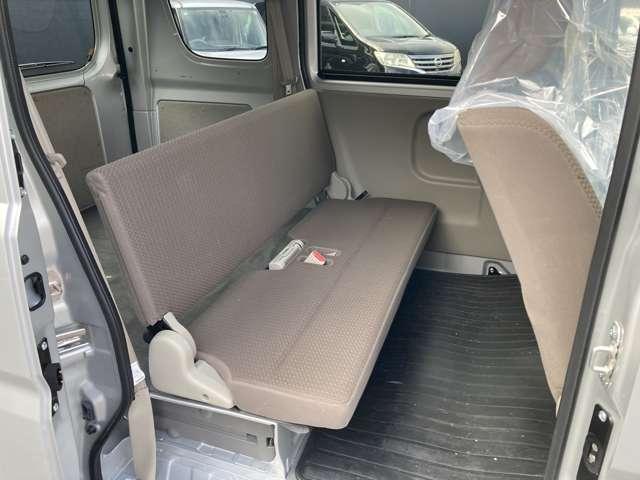 �������㕔���Ȃ����R�A�Y��E�����Ɏd�グ�Ă���܂��B�������Y��Ȃ��Ԃ͋C�������ǂ��ł����A�R���f�B�V�����̂����Ԃ������ł��B�O�̃��[�U�[�����J�Ɏg���Ă����؋��ł��B