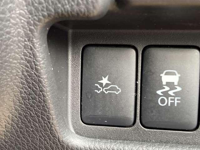 �������G�}�[�W�F���V�[�u���[�L�̓J������Z���T�[�ŎԂ���s�҂����m���āA�Փ˂̂�����̂���ꍇ�ɂ͎����I�Ƀu���[�L�������ďՓˉ�����x�����܂��B���ɂ��l�X�ȃA�V�X�g�@�\������܂��B