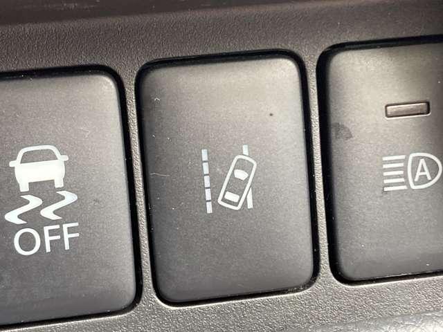 ���������s�Ԑ������E�������ȂƂ��Ƀu�U�[�ɂ�蒍�ӂ𑣂��Ԑ���E�x�񑕒u�ł��B