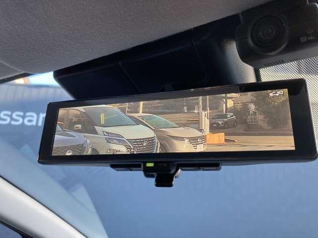 ノート １．２　Ｘ　純正９インチナビ　全周囲カメラ　ドラレコ　助手席エアバック　ＰＳ　ＰＷ　地デジ　キーフリーシステム　【ＬＥＤヘッドライト】　ＡＡＣ　記録簿付き　ワンオ－ナ－車　オートハイビーム　カーテンエアバック（10枚目）