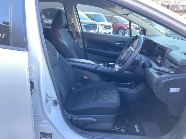 ノート １．２　Ｘ　純正９インチナビ　全周囲カメラ　ドラレコ　助手席エアバック　ＰＳ　ＰＷ　地デジ　キーフリーシステム　【ＬＥＤヘッドライト】　ＡＡＣ　記録簿付き　ワンオ－ナ－車　オートハイビーム　カーテンエアバック（13枚目）