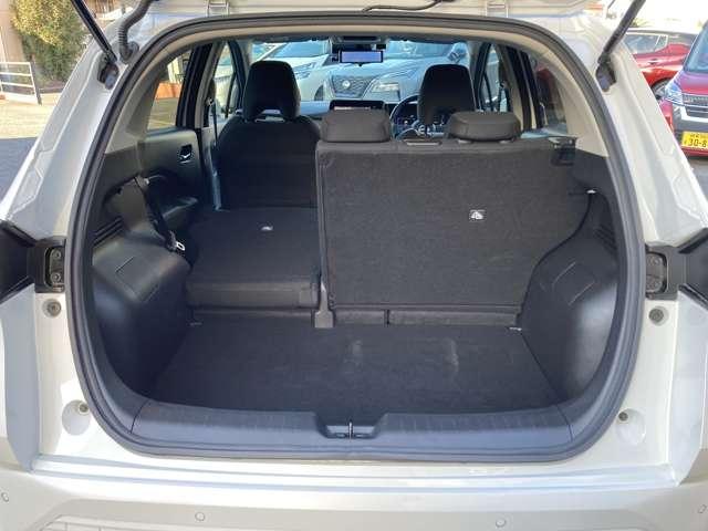 ノート １．２　Ｘ　純正９インチナビ　全周囲カメラ　ドラレコ　助手席エアバック　ＰＳ　ＰＷ　地デジ　キーフリーシステム　【ＬＥＤヘッドライト】　ＡＡＣ　記録簿付き　ワンオ－ナ－車　オートハイビーム　カーテンエアバック（16枚目）