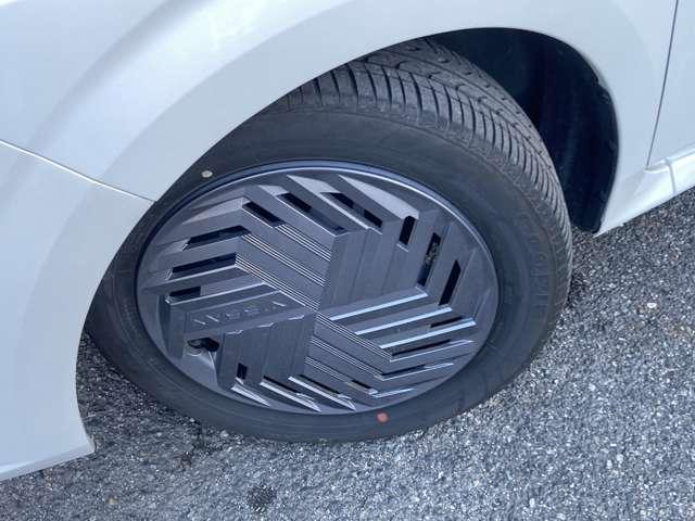 ノート １．２　Ｘ　純正９インチナビ　全周囲カメラ　ドラレコ　助手席エアバック　ＰＳ　ＰＷ　地デジ　キーフリーシステム　【ＬＥＤヘッドライト】　ＡＡＣ　記録簿付き　ワンオ－ナ－車　オートハイビーム　カーテンエアバック（26枚目）