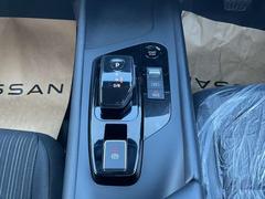 �������������եȤ���ư�ѡ����󥰥֥졼������ΤҤ�����褦�ˤ��ơ�����ڤ�ư���������ǥ��եȲ�ǽ������С�������夲������ǥ���ˤʤ륵���ɥ֥졼���Ǥ� 6