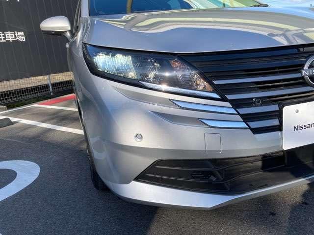 ノート １．２　Ｘ　雹害車　衝突被害軽減ブレ－キ　レーンアシスト　インテリジェントキー　ワンオーナー　パワーウィンドウ　オートエアコン　キーレス　ＡＢＳ　運転席エアバッグ　パワーステアリング（14枚目）