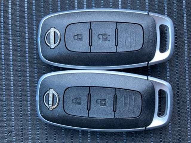 ノート １．２　Ｘ　雹害車　衝突被害軽減ブレ－キ　レーンアシスト　インテリジェントキー　ワンオーナー　パワーウィンドウ　オートエアコン　キーレス　ＡＢＳ　運転席エアバッグ　パワーステアリング（15枚目）