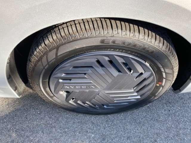 ノート １．２　Ｘ　雹害車　衝突被害軽減ブレ－キ　レーンアシスト　インテリジェントキー　ワンオーナー　パワーウィンドウ　オートエアコン　キーレス　ＡＢＳ　運転席エアバッグ　パワーステアリング（16枚目）