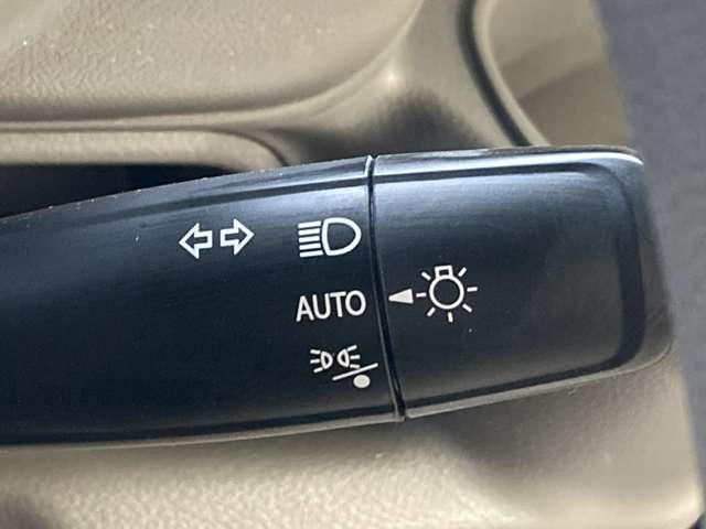 NV100クリッパーバン 660 GXターボ ハイルーフ 社外ナビ エマージェンシーブレーキ インテリジェントエマージェンシーブレーキ 車線逸脱防止 ドラレコ 1オーナー キーレス ETC フルオートエアコン PS 1セグTV メモリーナビ ABS 運転席エアバッグ ダブルエアバッグ ナビTV(14枚目)