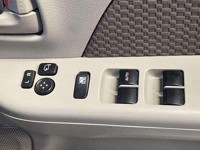 NV100クリッパーバン 660 GXターボ ハイルーフ 社外ナビ エマージェンシーブレーキ インテリジェントエマージェンシーブレーキ 車線逸脱防止 ドラレコ 1オーナー キーレス ETC フルオートエアコン PS 1セグTV メモリーナビ ABS 運転席エアバッグ ダブルエアバッグ ナビTV(16枚目)