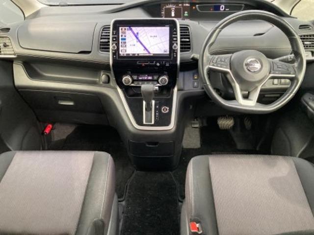 セレナ 2.0 ハイウェイスター Vセレクション 後席モニター 純正9インチナビ 全周カメラ I-STOP サイドカメラ 両側ASD Aクルーズ 車線逸脱 LEDヘッドライト バックカメラ ETC TVナビ ドライブレコーダー キーレス オートエアコン メモリーナビ エアバッグ(6枚目)