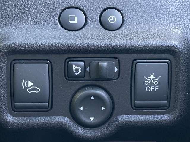 ノート 1.2 e-POWER X アラウンドビューモニター 純正ナビ 360°カメラ 記録簿付 Rカメラ 運転席助手席エアバック レーンキープ AUTOエアコン 1オーナー 盗難防止システム ナビTV サイドカメラ 運転席エアバッグ キーレスエントリー LEDヘッド(11枚目)