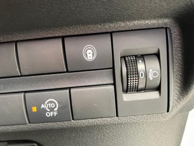 デイズ 660 ハイウェイスターX アラウンドビューモニター 9インチナビ ブレーキサポート 全周囲カメラ LED ドライブレコーダー イモビライザー 1オーナー インテリジェントキー ETC レーンキープ バックカメラ ナビTV アイドリングストップ オートエアコン 記録簿(13枚目)