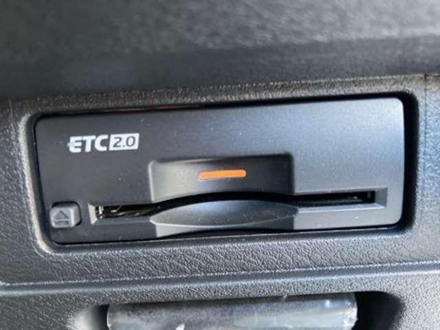 オーラ G レザーエディション こちらの車両は、ひょう害による凹みがございますが走行には問題ありません。安心してご購入していただくため、ご来店・現車確認ができるお客様にのみ販売しております。(14枚目)