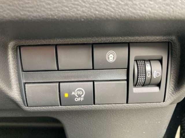 デイズ ６６０　Ｓ　雹害車　運転席エアバッグ　ｉ－ＳＴＯＰ　Ｂカメラ　禁煙　車線逸脱防止　助手席エアバッグ　キーレスエントリーシステム　カーテンエアバック　エアコン　ＰＷ　ＰＳ　ＡＢＳ　サポカー　セキュリティー（13枚目）