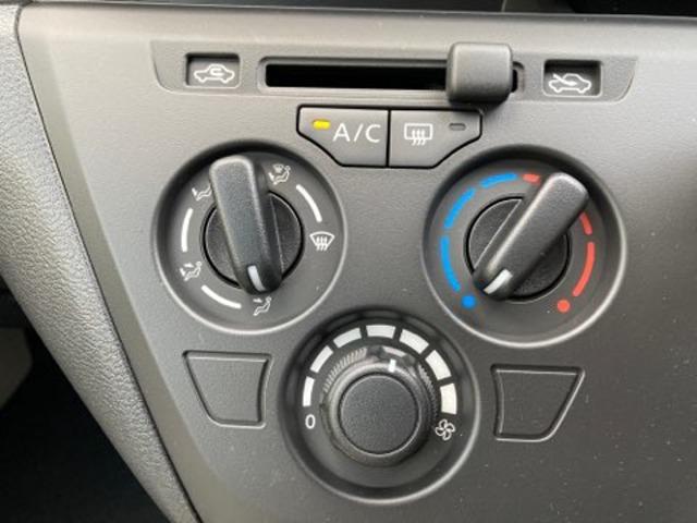 デイズ ６６０　Ｓ　雹害車　運転席エアバッグ　ｉ－ＳＴＯＰ　Ｂカメラ　禁煙　車線逸脱防止　助手席エアバッグ　キーレスエントリーシステム　カーテンエアバック　エアコン　ＰＷ　ＰＳ　ＡＢＳ　サポカー　セキュリティー（14枚目）