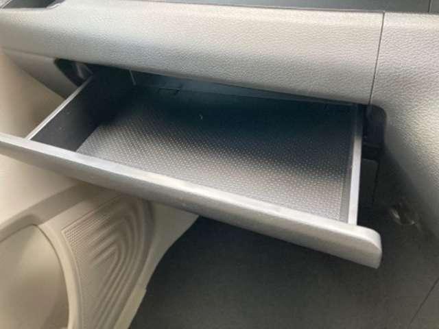 デイズ ６６０　Ｓ　雹害車　運転席エアバッグ　ｉ－ＳＴＯＰ　Ｂカメラ　禁煙　車線逸脱防止　助手席エアバッグ　キーレスエントリーシステム　カーテンエアバック　エアコン　ＰＷ　ＰＳ　ＡＢＳ　サポカー　セキュリティー（16枚目）