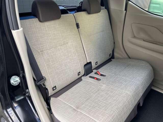 デイズ ６６０　Ｓ　雹害車　運転席エアバッグ　ｉ－ＳＴＯＰ　Ｂカメラ　禁煙　車線逸脱防止　助手席エアバッグ　キーレスエントリーシステム　カーテンエアバック　エアコン　ＰＷ　ＰＳ　ＡＢＳ　サポカー　セキュリティー（18枚目）