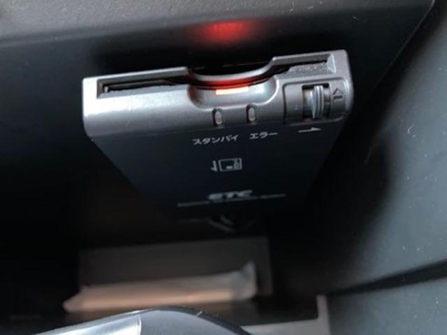 ノート １．２　ｅ－ＰＯＷＥＲ　メダリスト　アラウンドビューモニター　純正ナビ　被害軽減ブレーキ　ＴＶナビ　ドライブレコーダ　バックモニター　インテリキー　盗難防止装置　ＬＥＤランプ　車線逸脱警報システム　ワンオーナー　キーフリー　アルミホイール　ＥＴＣ　オートエアコン　記録簿（9枚目）