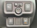ノート 1.2 e-POWER X アラウンドビューモニター 純正ナビ 360°カメラ 記録簿付 Rカメラ 運転席助手席エアバック レーンキープ AUTOエアコン 1オーナー 盗難防止システム ナビTV サイドカメラ 運転席エアバッグ キーレスエントリー LEDヘッド(8枚目)