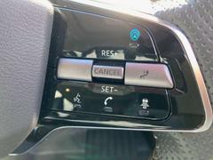 �ץ��ѥ����åȥ����å�����®ƻϩ�ǤΡ�ñĴ�ʡɽ������ԡɤ�Ĺ���֤Ρɽ�����ԡɡ����Σ��ĤΥ�����ǡ��ɥ饤�С������äƥ������롢�֥졼�������ƥ���󥰤�ư�����档 5