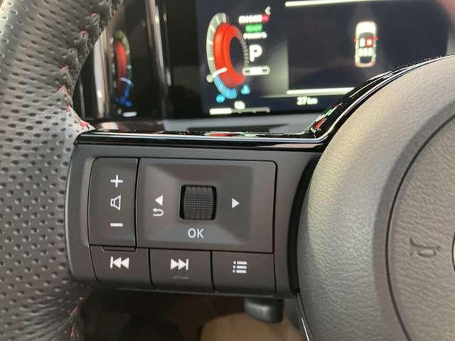 オーラ 1.2 NISMO 雹害車 【こちらの車両はひょう害車となります】新車保証はありません。軽微な凹みがありますが、走行に問題はございません。店頭にて現車をご確認いただきましてからのみの販売となります。(13枚目)