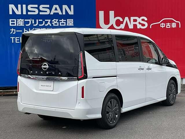 セレナ 2.0 XV 雹害車 インテリジェントキー 衝突被害軽減ブレーキ レーンキープアシスト LEDライト オートエアコン 盗難防止装置 禁煙 オートクルーズコントロール 両側電動ドア(5枚目)