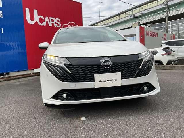 オーラ 1.2G レザーエディション 雹害車 【こちらの車両はひょう害車となります】新車保証はありません。軽微な凹みがありますが、走行に問題はございません。店頭にて現車をご確認いただきましてからのみの販売となります。 ★寒冷地仕様★シートヒ-タ-(18枚目)