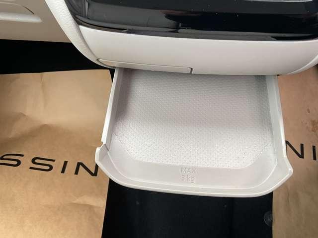 ルークス 660 X 大画面ナビ ハンズフリ-片側オートスライド アラモニ 前後衝突軽減ブレーキ ワンオーナー車 禁煙 車線逸脱防止 ETC スマートキー 定期点検記録簿 キーフリー ドライブレコーダー i-stop フルオートエアコン パワーウインドウ 盗難防止(20枚目)