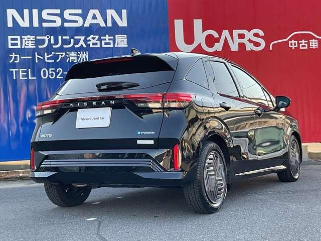 ノート １．２　Ｘ　大画面メモリ－ナビ　アラウンドモニタ－　リアカメラ　衝突被害軽減ブレ－キ　全方位カメラ　ＥＴＣ付　禁煙車　ＬＥＤヘッドライト　レーンアシスト　インテリジェントキー　ワンオーナー　ドラレコ　整備記録簿　盗難防止システム　ワンセグＴＶ　ＴＶナビ（4枚目）