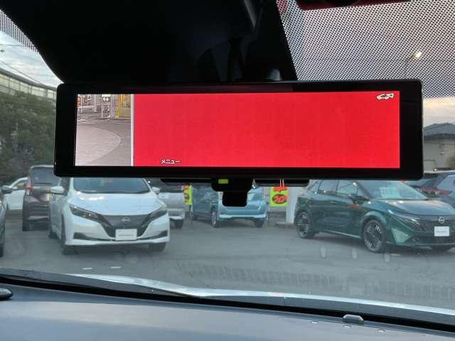 リーフ Ｘ　Ｖセレクション　プロパイロット　メ－カ－ナビ　レーダークルコン　３６０°カメラ　踏み間違い防止装置　ＬＥＤランプ　セキュリティ　ドライブレコーダー　禁煙　１オーナー　ＥＴＣ　インテリキー　レーンキープアシスト　サイドエアバッグ　パワーウィンドウ（12枚目）