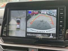 アラウンドビューモニター装備☆上から見たような画面で車庫入れも縦列駐車も安心です！！ 5