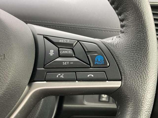 セレナ 2.0 ハイウェイスター V プロパイロットエディション ★エマージェンシーブレーキ★ハンズフリー両側オートスライドドア★LEDヘッドライト★インテリジェントキー★純正10インチナビ・フルセグTV★ドラレコ(フロント・リヤ)★ETC★ワンオーナー★(10枚目)