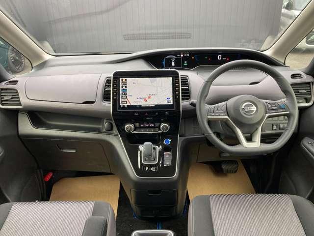 セレナ 1.2 e-POWER ハイウェイスター V プロパイロット 純正ナビ 後席モニター 360°カメラ エマジェンシーブレーキ 1オナ スマキー バックカメラ LED レーンアシスト 点検記録簿付 ETC ドラレコ イモビ サイドカーテンエアバック フルオートエアコン アルミホイール(4枚目)