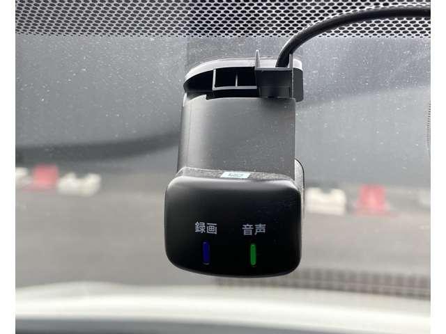 セレナ 1.2 e-POWER ハイウェイスター V プロパイロット 純正ナビ 後席モニター 360°カメラ エマジェンシーブレーキ 1オナ スマキー バックカメラ LED レーンアシスト 点検記録簿付 ETC ドラレコ イモビ サイドカーテンエアバック フルオートエアコン アルミホイール(15枚目)