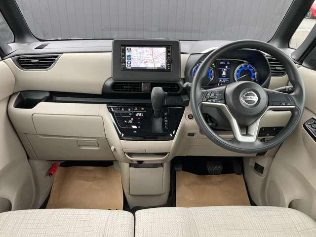 ルークス X アラウンドビューモニター★純正ナビ&Bluetooth&フルセグTV★助手席側オートスライドドア★衝突被害軽減ブレーキ★踏み間違い防止★車線逸脱警報(4枚目)