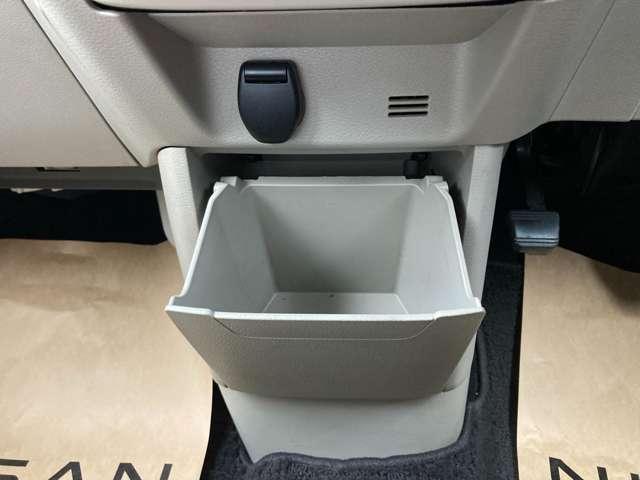 ルークス X アラウンドビューモニター★純正ナビ&Bluetooth&フルセグTV★助手席側オートスライドドア★衝突被害軽減ブレーキ★踏み間違い防止★車線逸脱警報(19枚目)