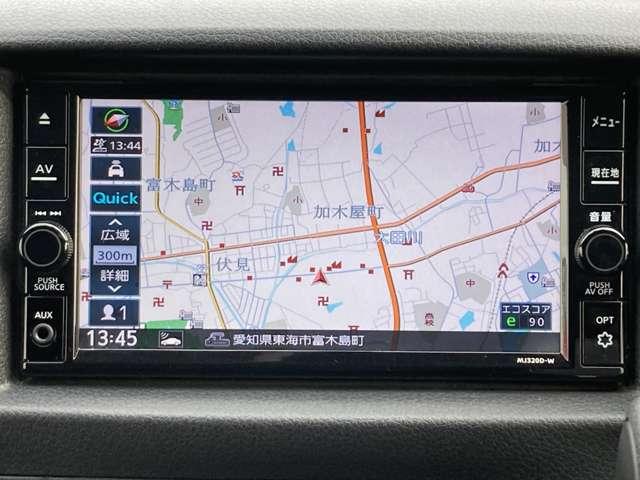 NV350キャラバンバン 2.0 プレミアムGX ブラックギア ロングボディ ★アラウンドビューモニター★助手席側オートスライドドア★LEDライト★衝突被害軽減ブレーキ★純正ナビ★フルセグTV、CD録音再生、DVD再生、AUX、Bluetoothハンズフリー/音楽再生・携帯★(6枚目)