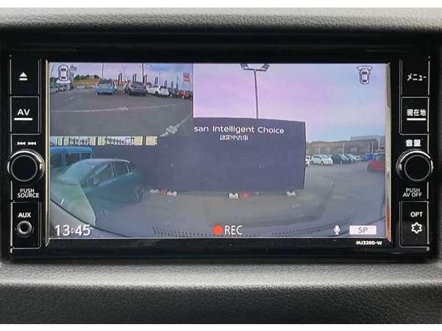 NV350キャラバンバン 2.0 プレミアムGX ブラックギア ロングボディ ★アラウンドビューモニター★助手席側オートスライドドア★LEDライト★衝突被害軽減ブレーキ★純正ナビ★フルセグTV、CD録音再生、DVD再生、AUX、Bluetoothハンズフリー/音楽再生・携帯★(15枚目)