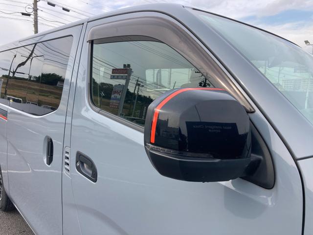 NV350キャラバンバン 2.0 プレミアムGX ブラックギア ロングボディ ★アラウンドビューモニター★助手席側オートスライドドア★LEDライト★衝突被害軽減ブレーキ★純正ナビ★フルセグTV、CD録音再生、DVD再生、AUX、Bluetoothハンズフリー/音楽再生・携帯★(26枚目)