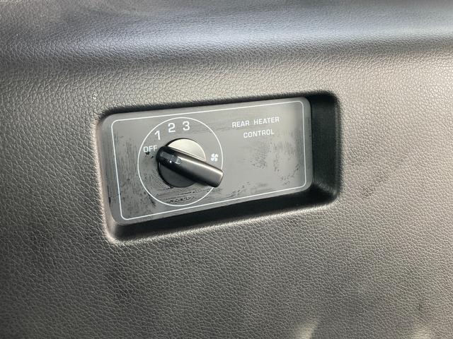 NV350キャラバンバン 2.0 プレミアムGX ブラックギア ロングボディ ★アラウンドビューモニター★助手席側オートスライドドア★LEDライト★衝突被害軽減ブレーキ★純正ナビ★フルセグTV、CD録音再生、DVD再生、AUX、Bluetoothハンズフリー/音楽再生・携帯★(35枚目)