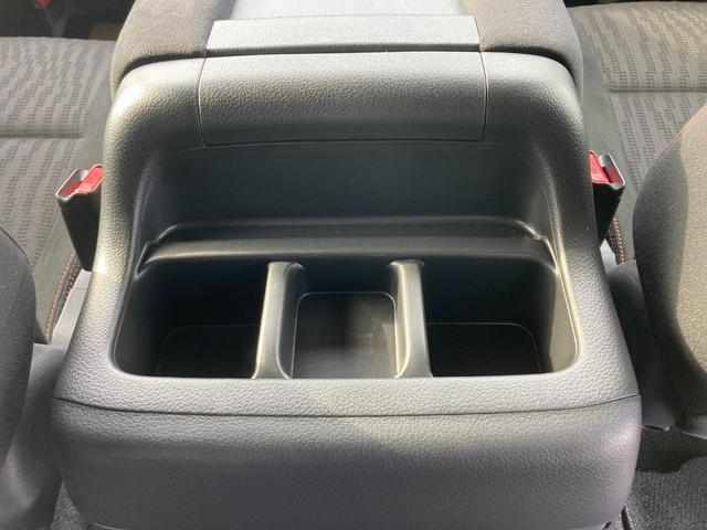 NV350キャラバンバン 2.0 プレミアムGX ブラックギア ロングボディ ★アラウンドビューモニター★助手席側オートスライドドア★LEDライト★衝突被害軽減ブレーキ★純正ナビ★フルセグTV、CD録音再生、DVD再生、AUX、Bluetoothハンズフリー/音楽再生・携帯★(37枚目)