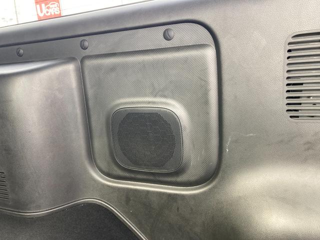 NV350キャラバンバン 2.0 プレミアムGX ブラックギア ロングボディ ★アラウンドビューモニター★助手席側オートスライドドア★LEDライト★衝突被害軽減ブレーキ★純正ナビ★フルセグTV、CD録音再生、DVD再生、AUX、Bluetoothハンズフリー/音楽再生・携帯★(40枚目)