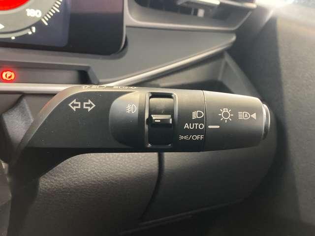 オーラ Ｇ　レザーエディション　こちらの車両はひょう害車となります。新車保証はありません。軽微な凹みがありますが、走行に問題はございません。店頭にて現車をご確認いただきましてからのみの販売となります。（15枚目）