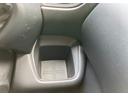 運転席ドリンクホルダーです。