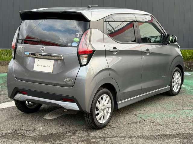 デイズ 660 ハイウェイスターX 純正大型ナビ 被害軽減 全周囲カメラ ブレーキサポート 禁煙 全周囲カメラ LED ドライブレコーダー イモビライザー 1オーナー インテリジェントキー ETC レーンキープ バックカメラ ナビTV アイドリングストップ オートエアコン(3枚目)